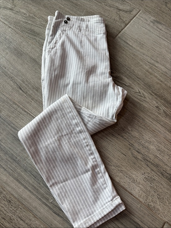 anthroplogie Pants - Anthropologie -pilcro and the Letterpress White high rise Pants with Stripes